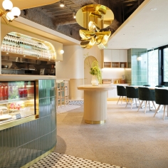 Holland Village Private Cafe Osaka